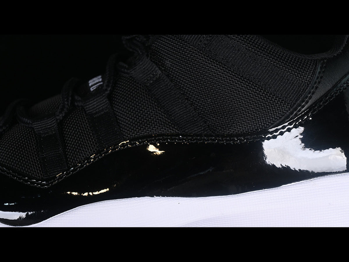 Air Jordan 11 Retro Low Space Jam Black