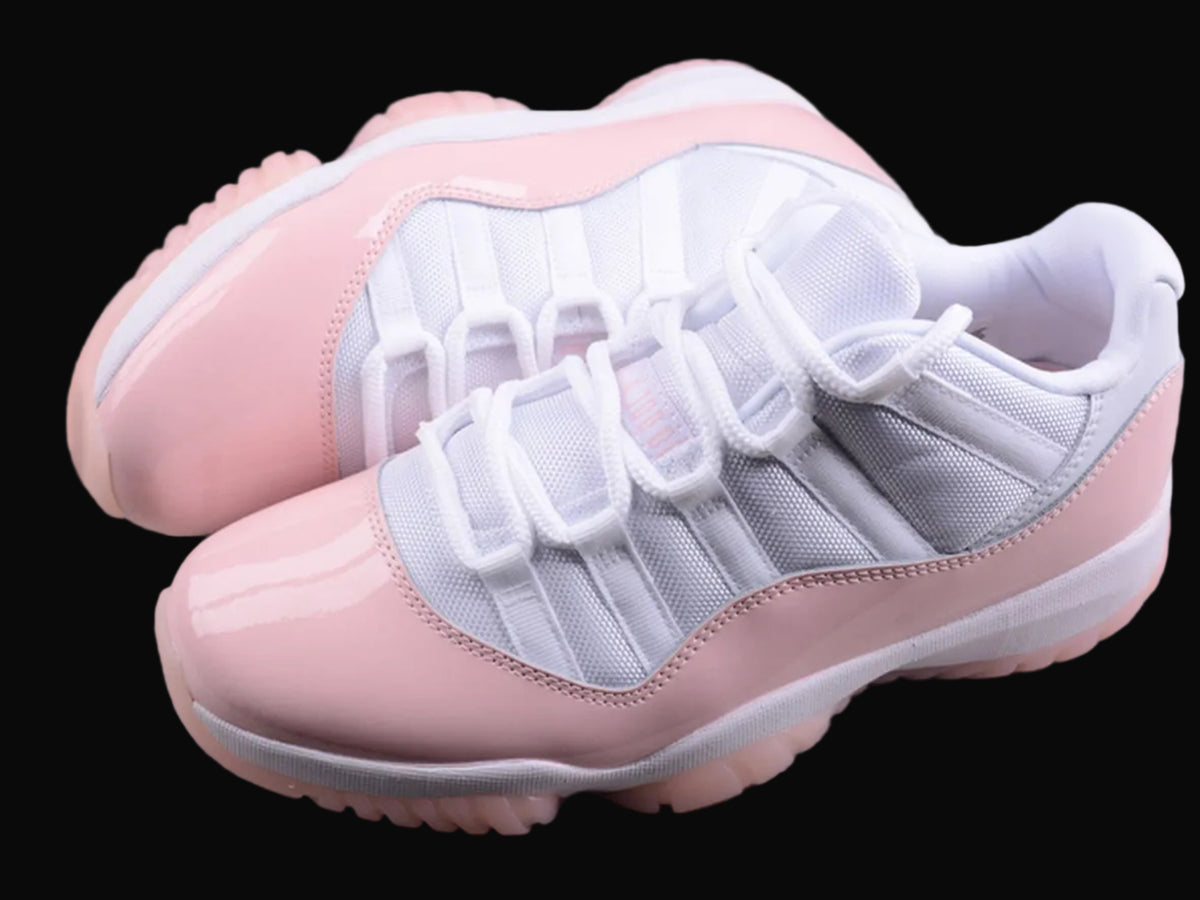 Air Jordan 11 Retro Low Pure Violet