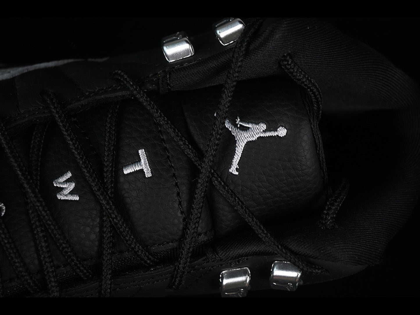Air Jordan 12 Wolf Grey
