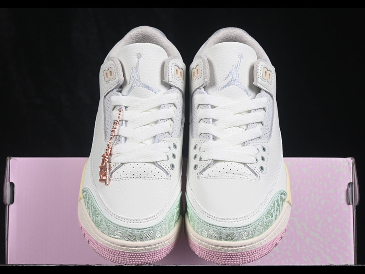 Air Jordan 3 Easter