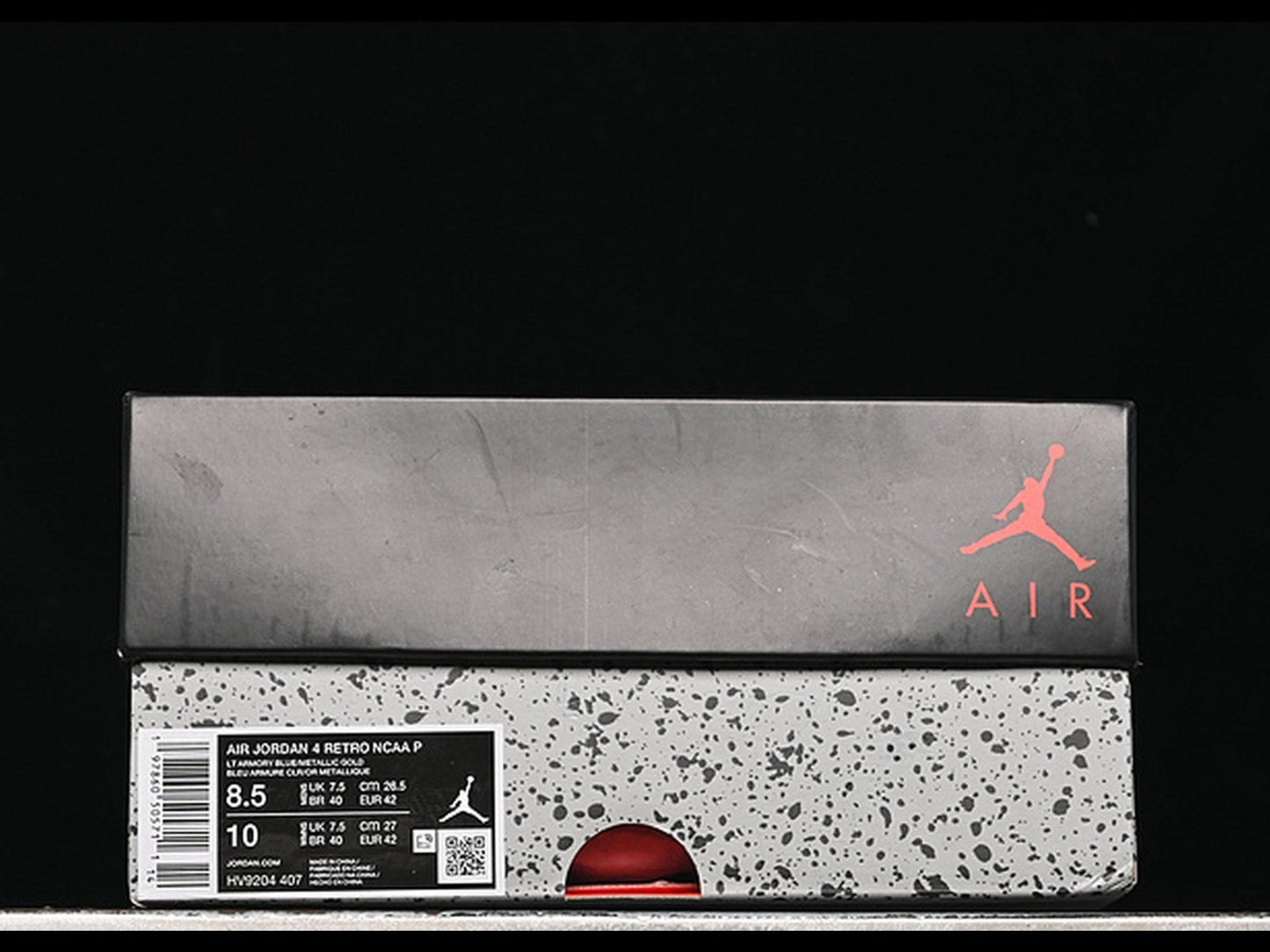 Jordan 4 Retro UNC Tar PE (2025)