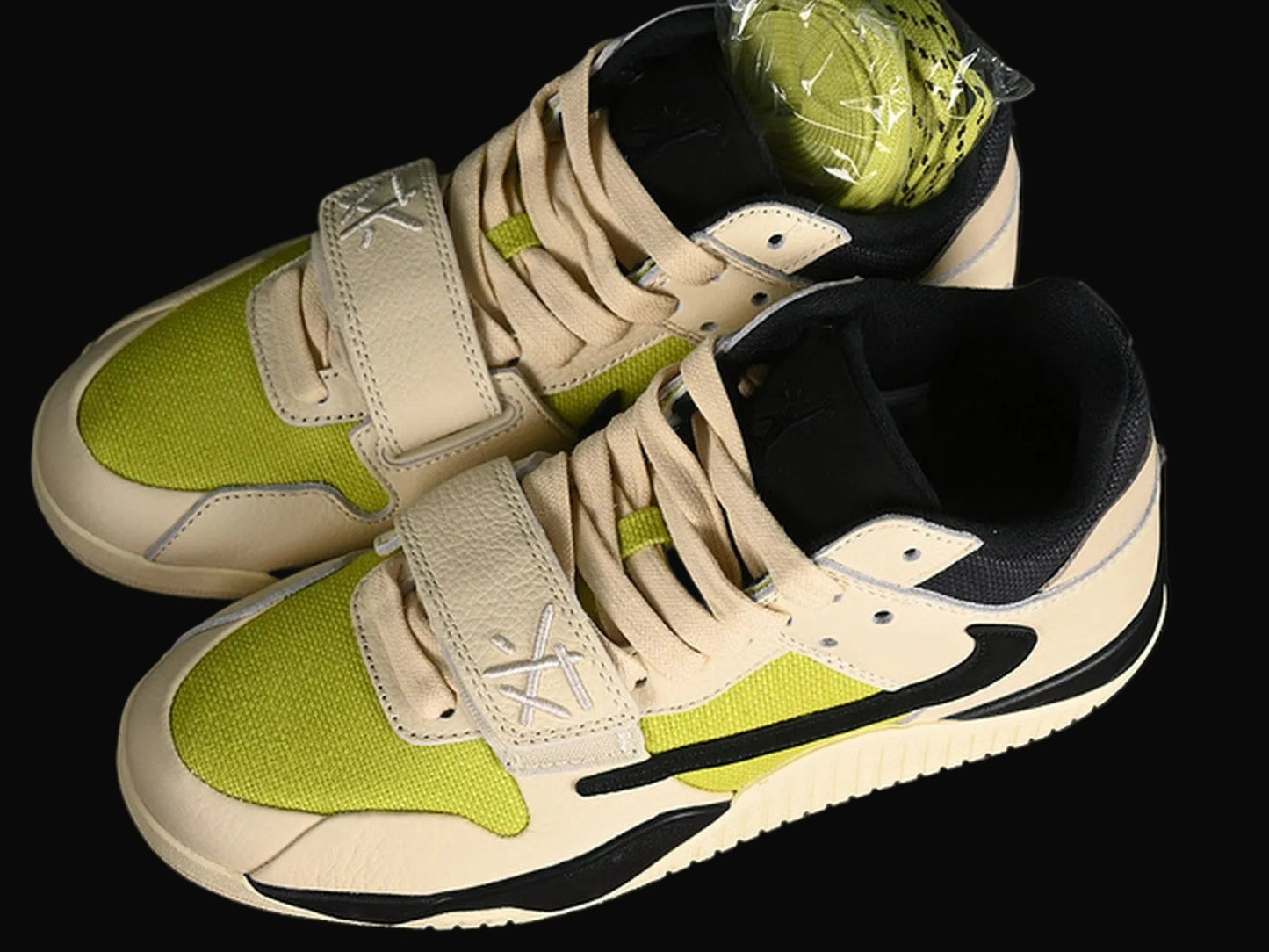 Travis Scott x Jordan Jumpman Jack TR Bright Cactus