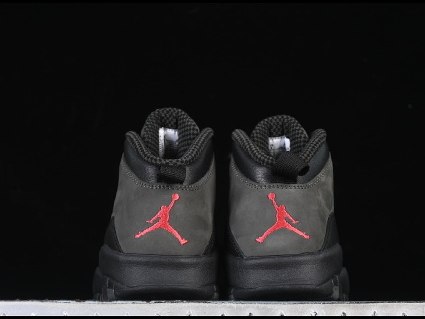 Air Jordan 10 Retro Shadow