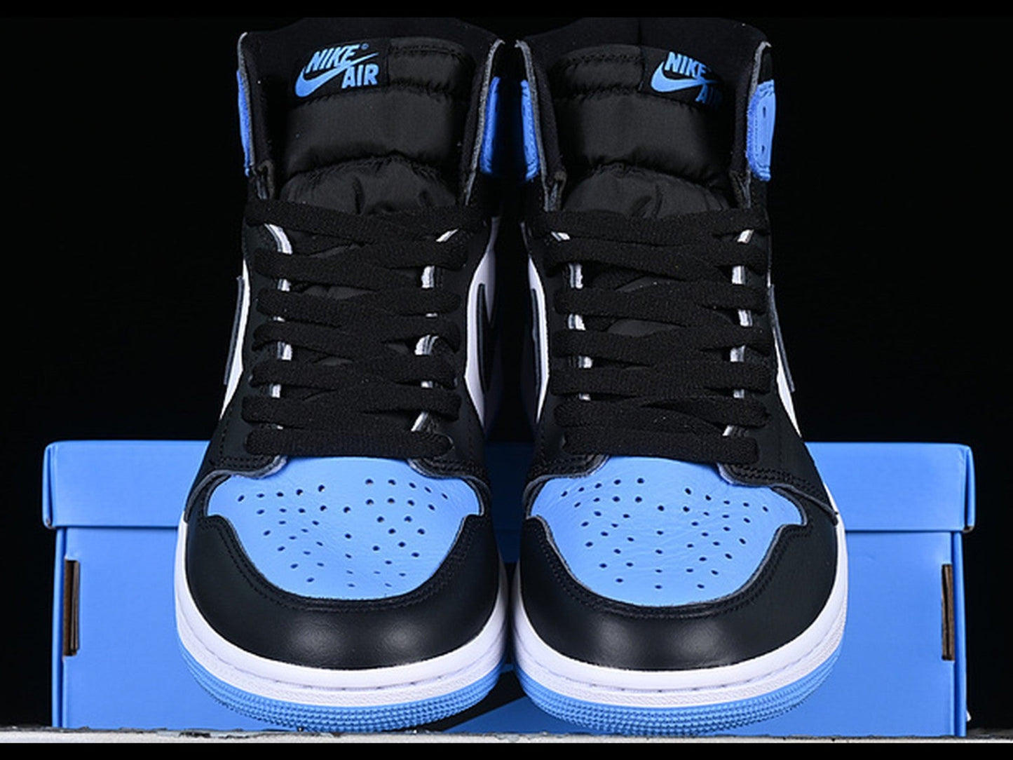 Air Jordan 1 High OG UNC Toe