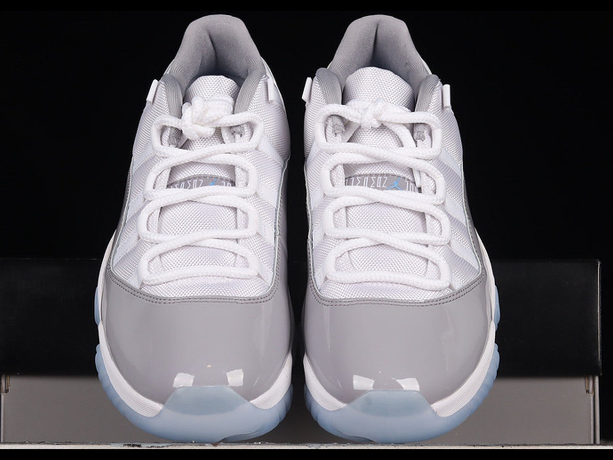Air Jordan 11 Retro Low White/University Blue