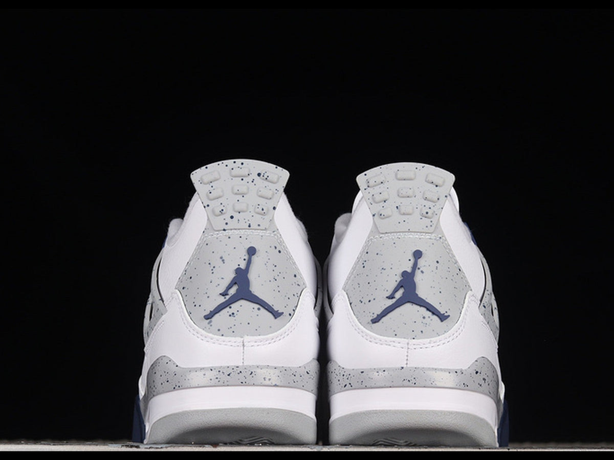 Air Jordan 4 Retro Midnight Navy