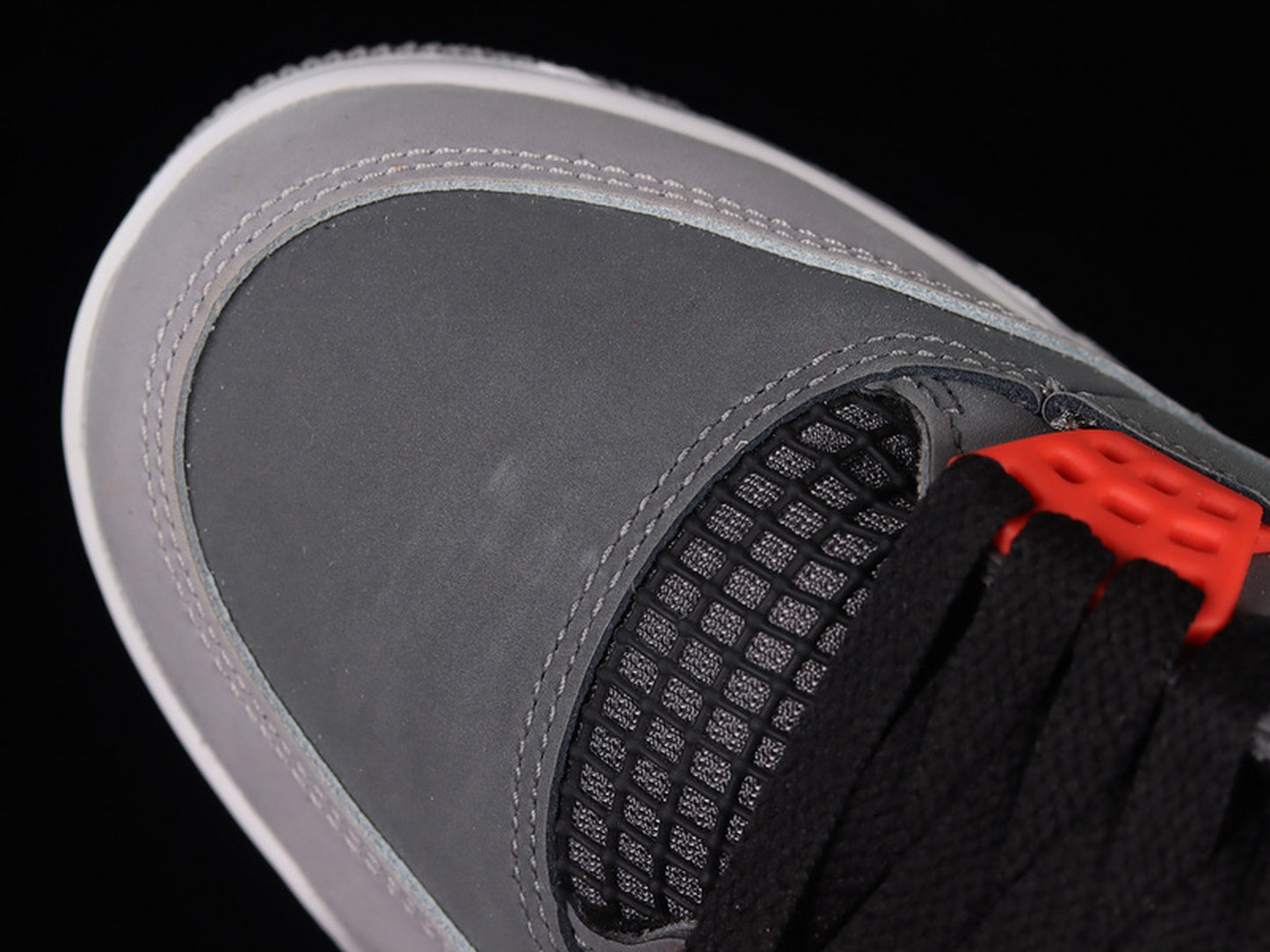Jordan 4 Retro Infrared
