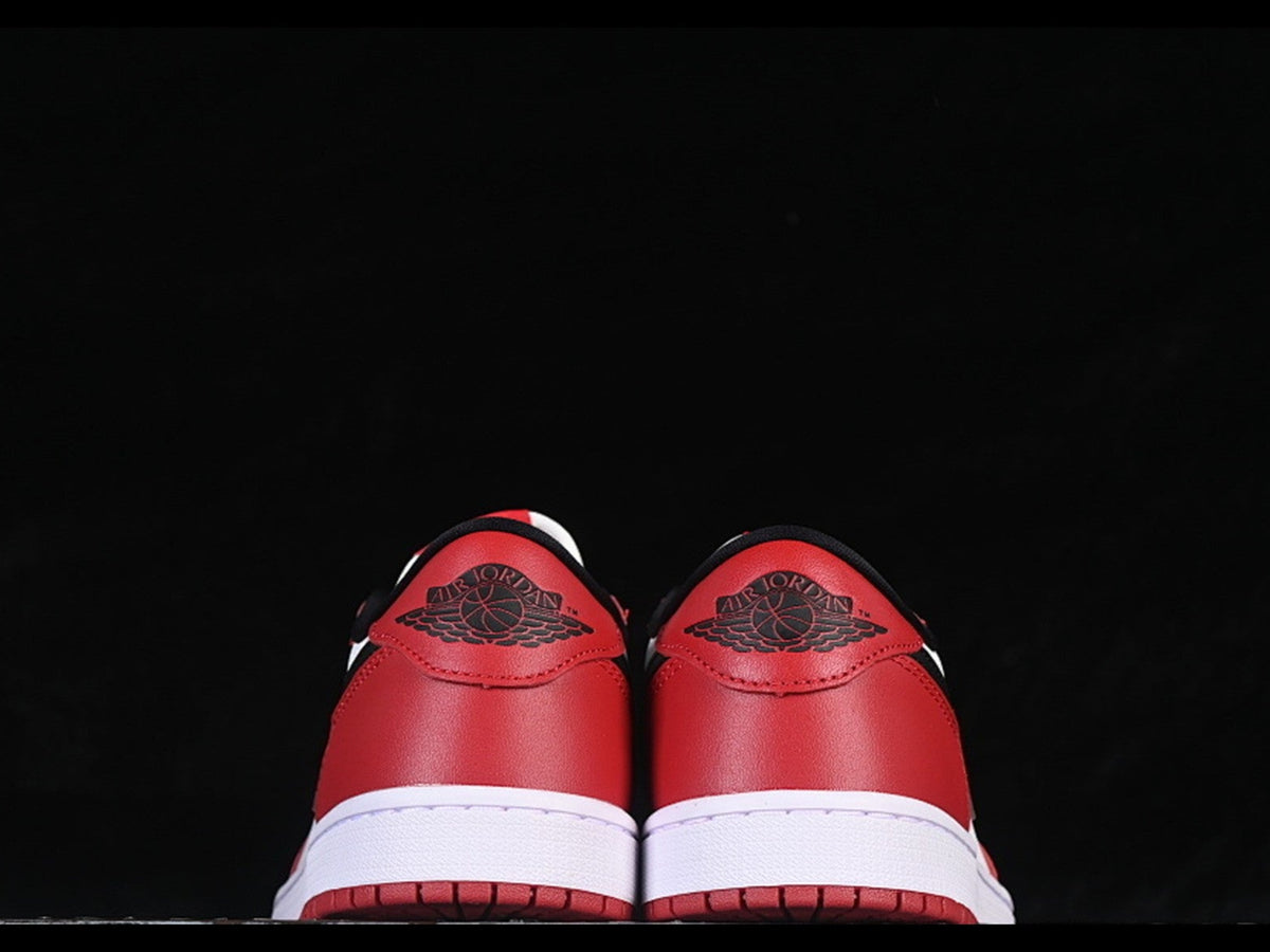 Air Jordan 1 Low OG Reverse Chicago