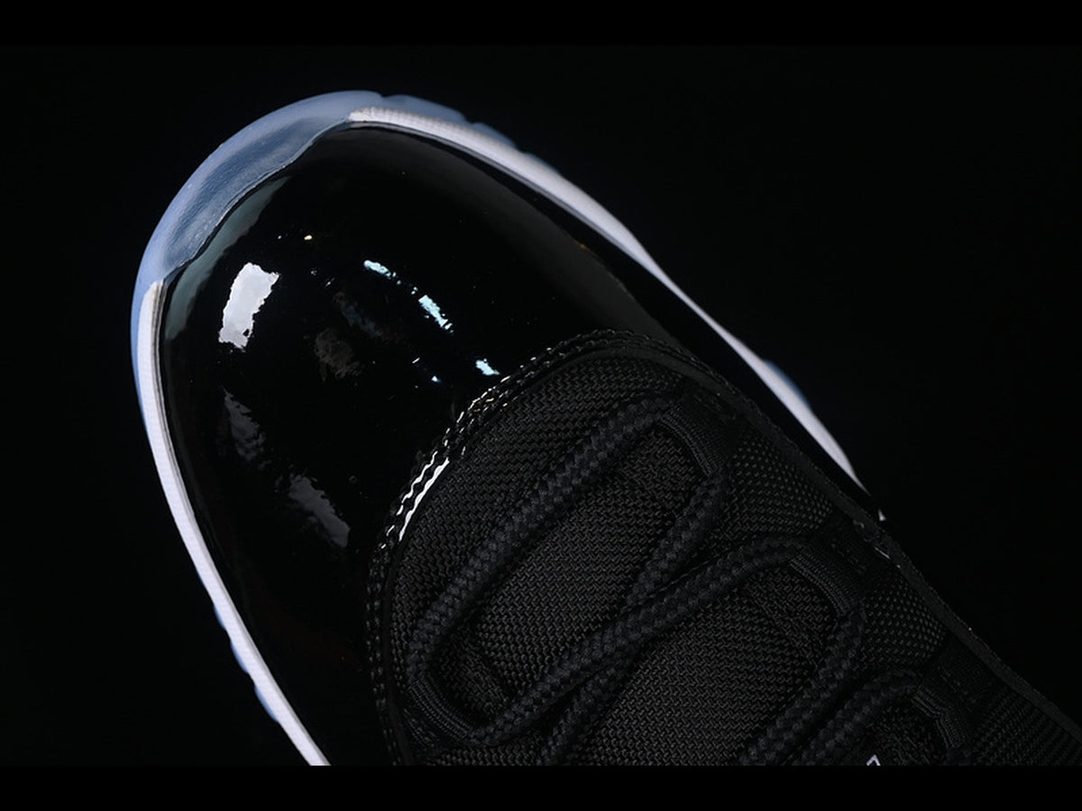 Air Jordan 11 Retro Low Space Jam Black