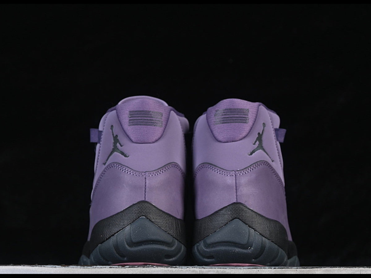 Air Jordan 11 Retro Canyon Purple