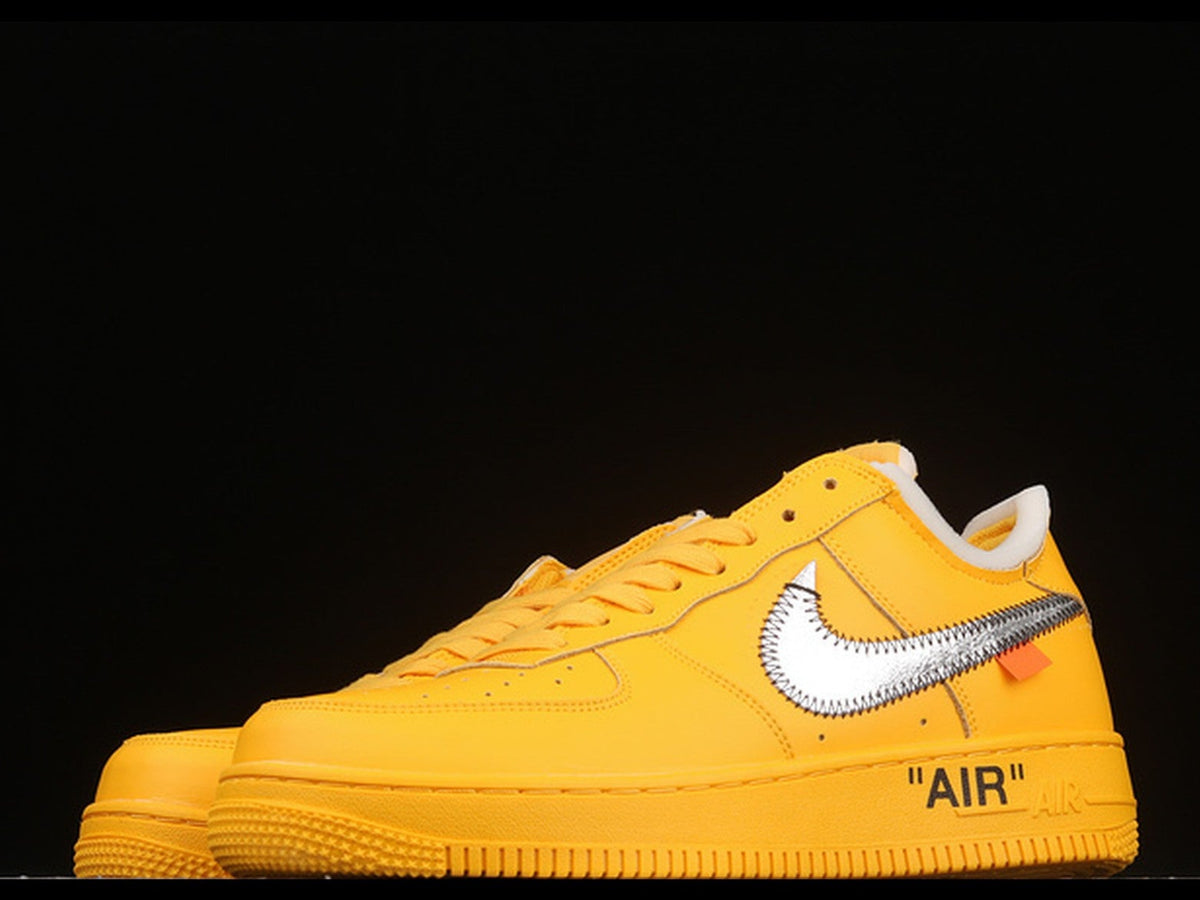 Air Force 1 Low University Gold