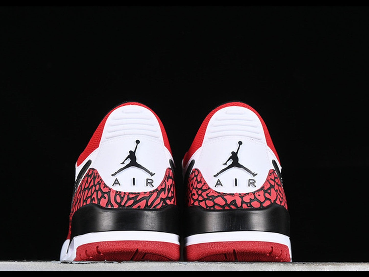 Jordan Legacy 312 Low Vast Grey