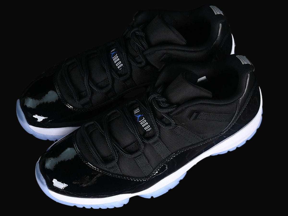 Air Jordan 11 Retro Low Space Jam Black
