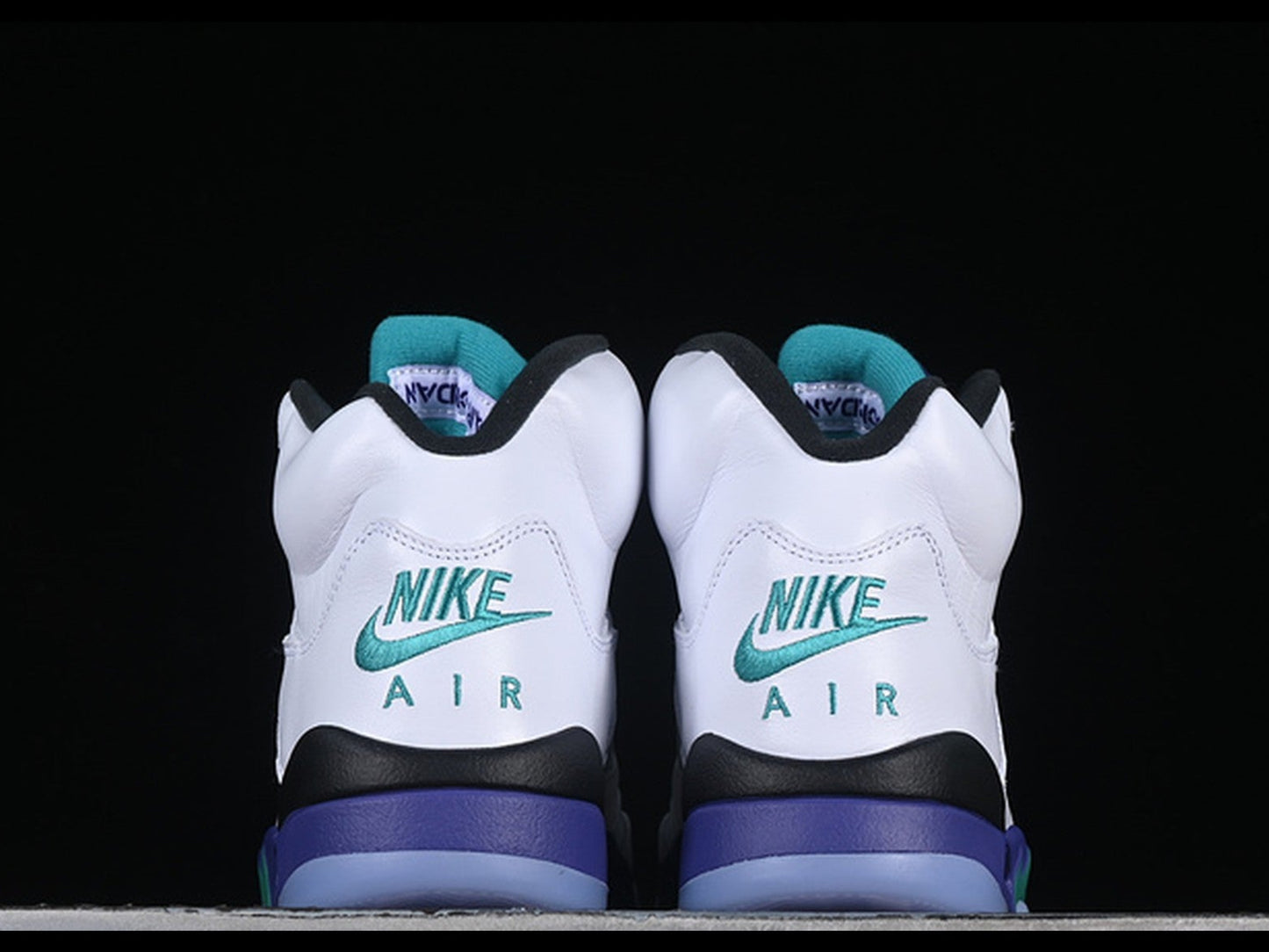 Air Jordan 5 OG Grape