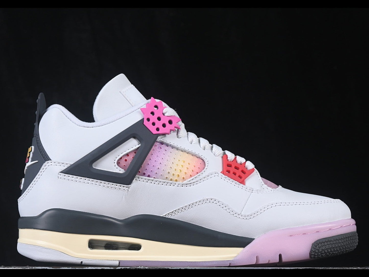 Air Jordan 4 Retro Comic Pink