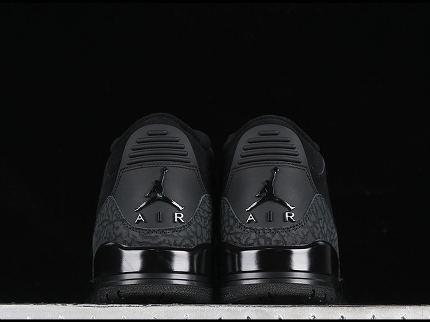 Air Jordan 3 Retro Black Cat