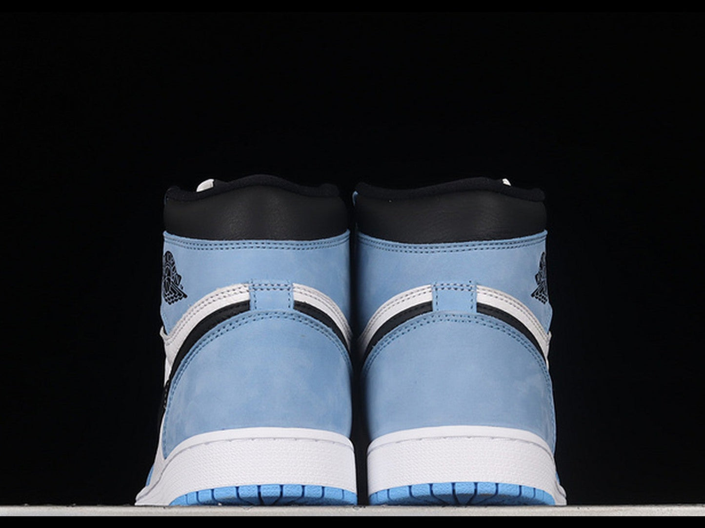 Air Jordan 1 Retro High OG White/University Blue