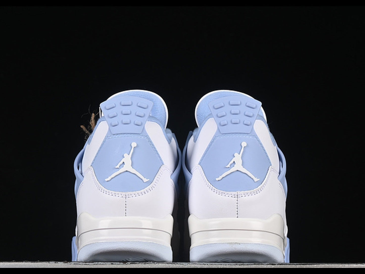 Jordan 4 Retro Forget Me Not