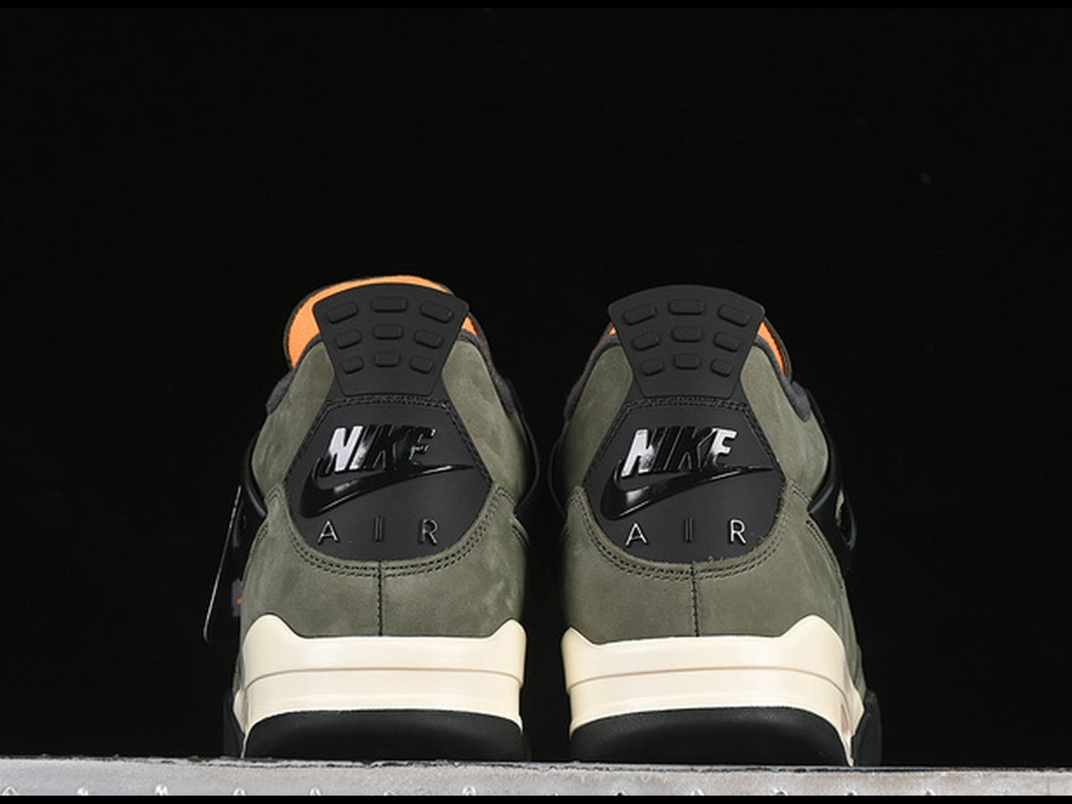 Air Jordan 4 OG Undefeated