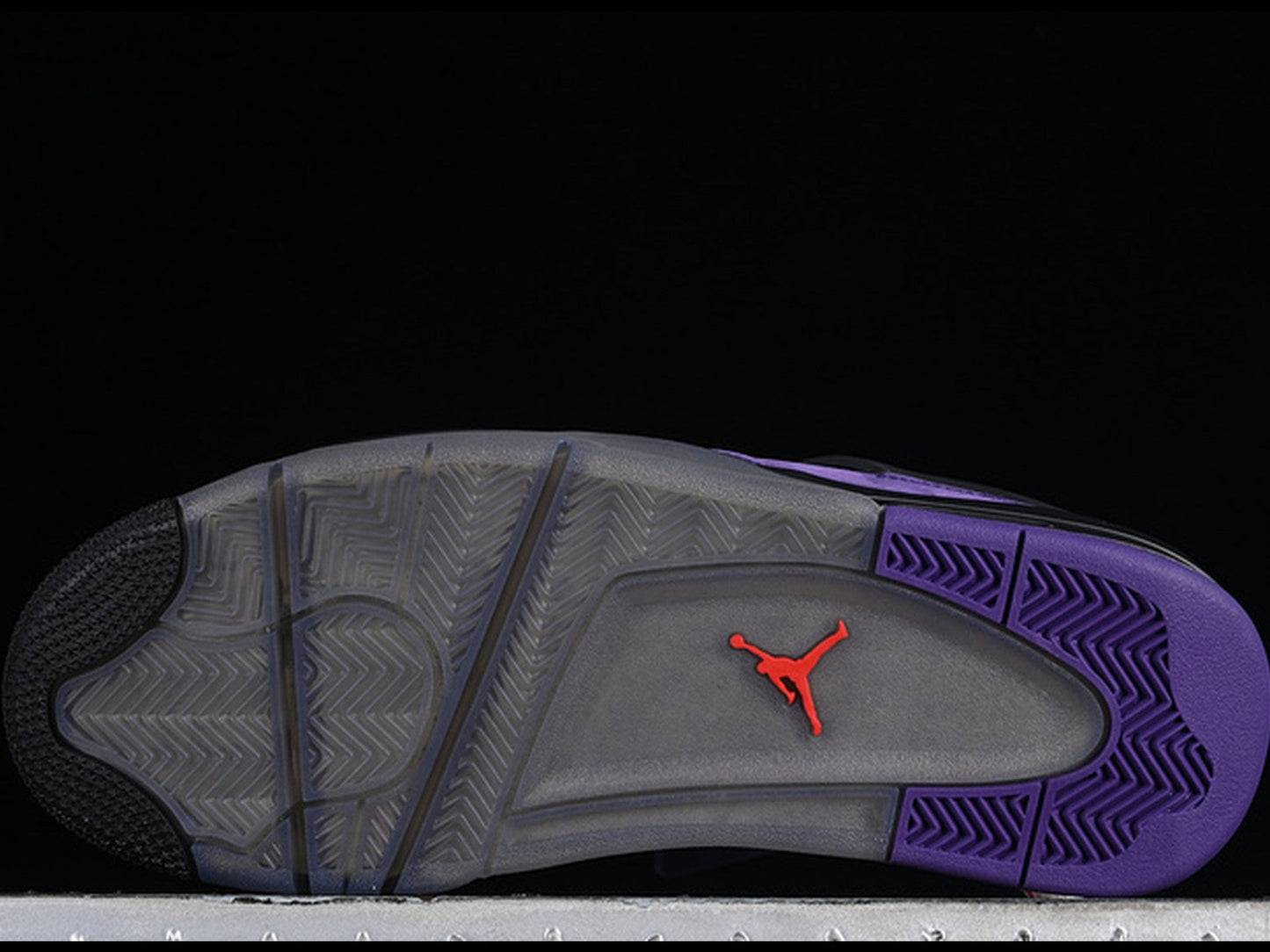 Travis Scott x Air Jordan 4 Retro Purple Dynasty