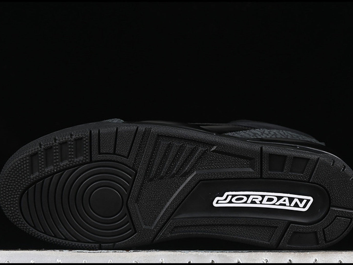Air Jordan 3 Retro Black Cat