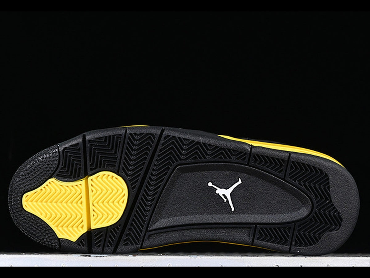 Air Jordan 4 Retro Thunder (2023)