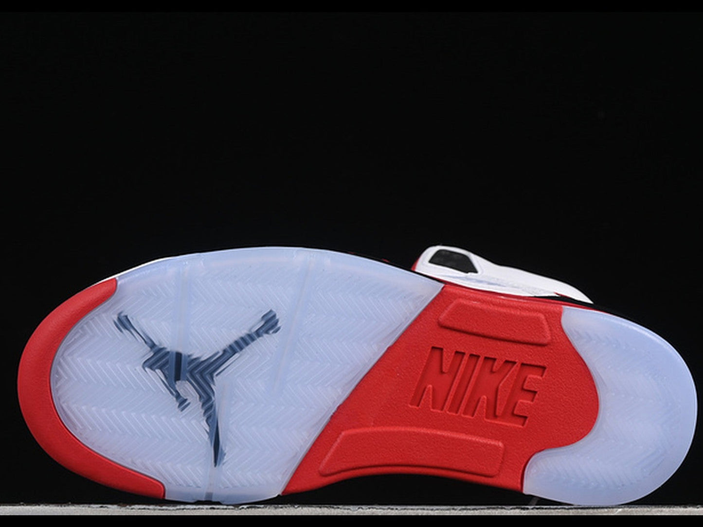 Air Jordan 5 Fire Red Black Tongue