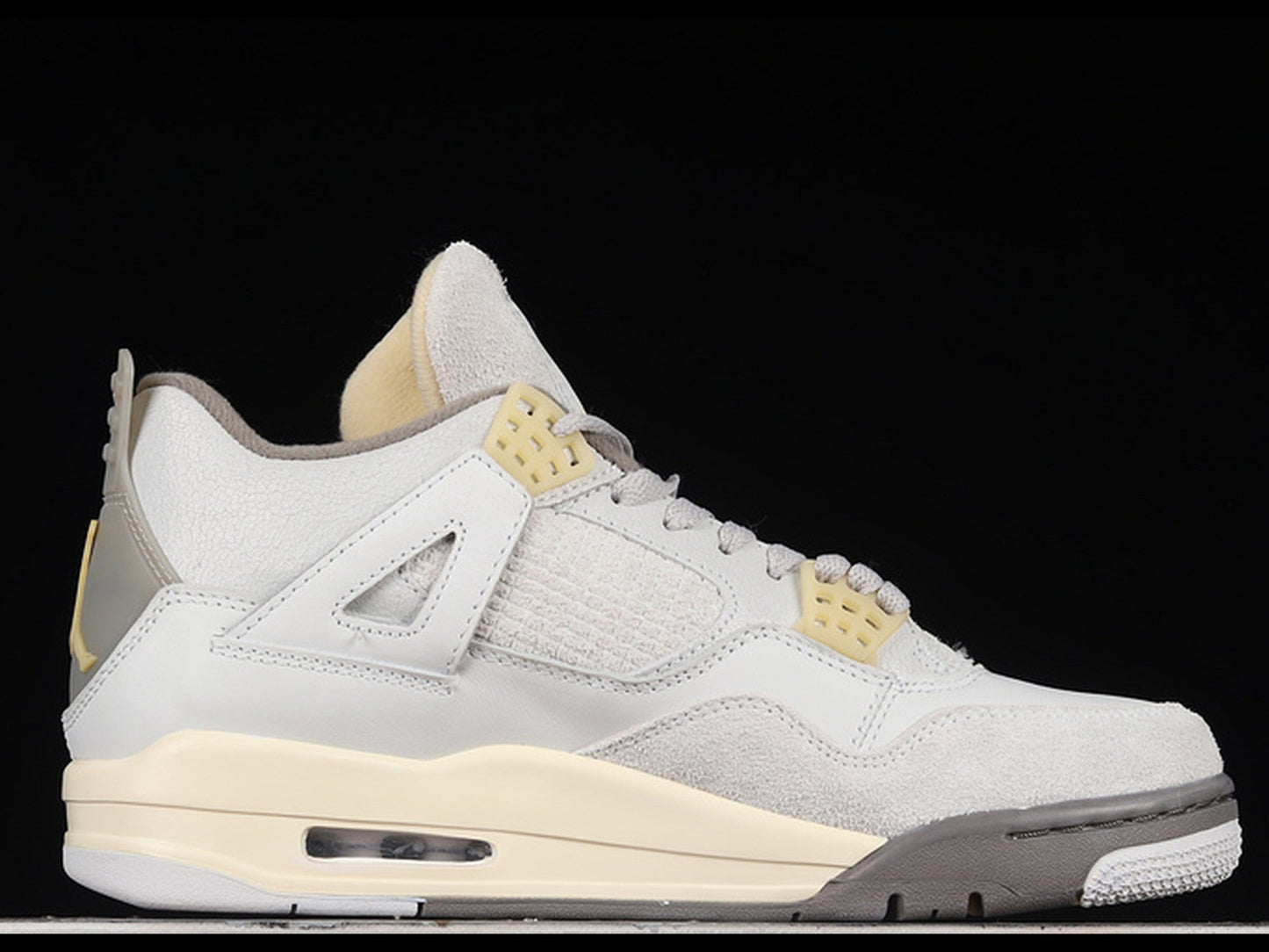 Jordan 4 Retro SE Craft Photon Dust