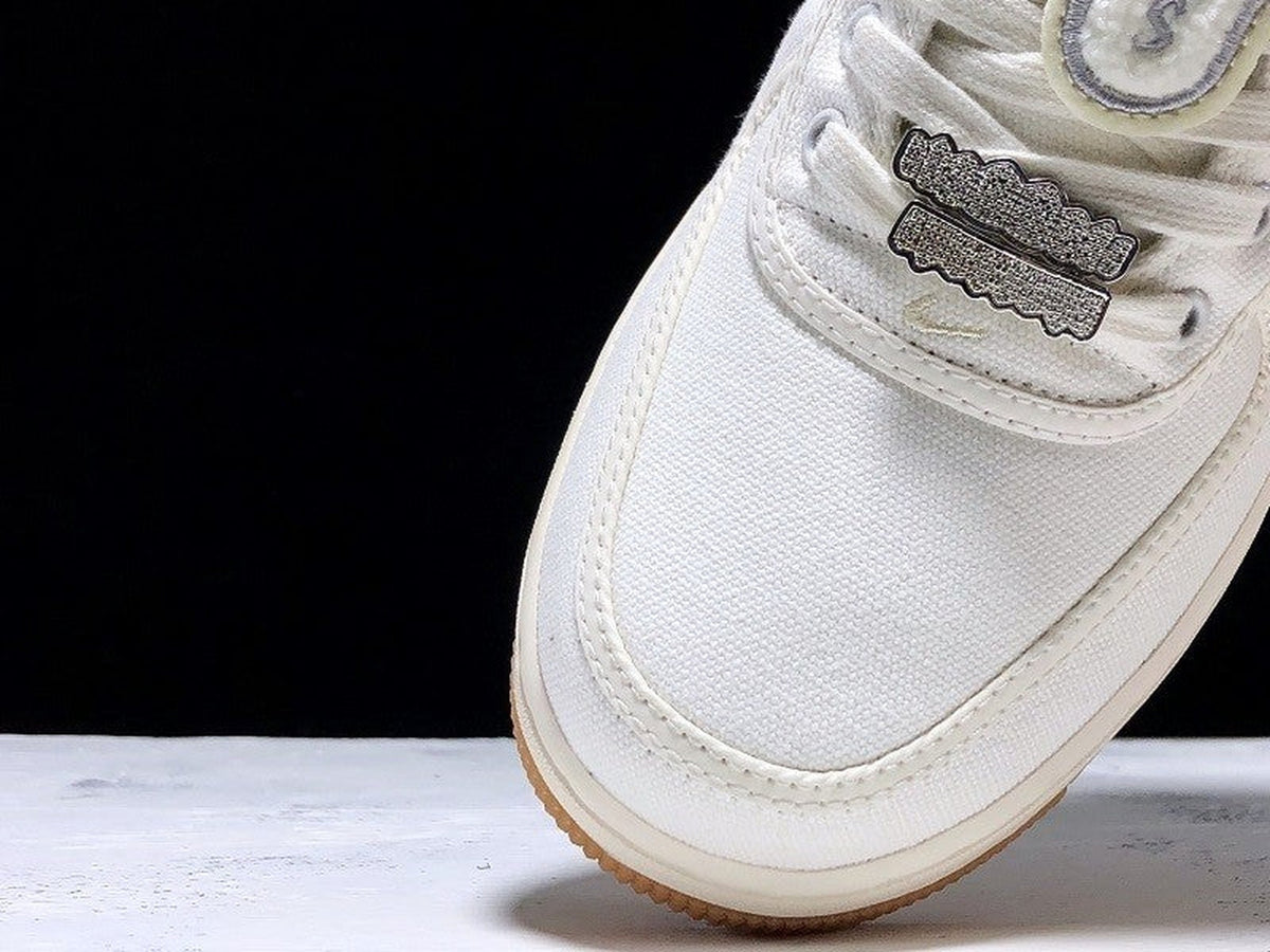 Travis Scott x NK Air Force 1 T