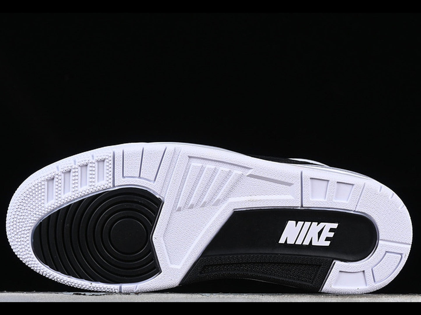 Fragment Design x Air Jordan 3 Retro