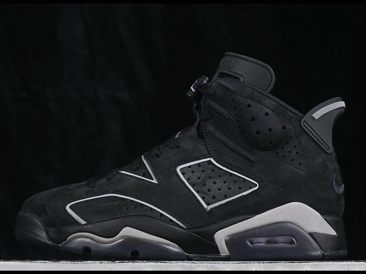 Air Jordan 6 Retro Cap and Gown