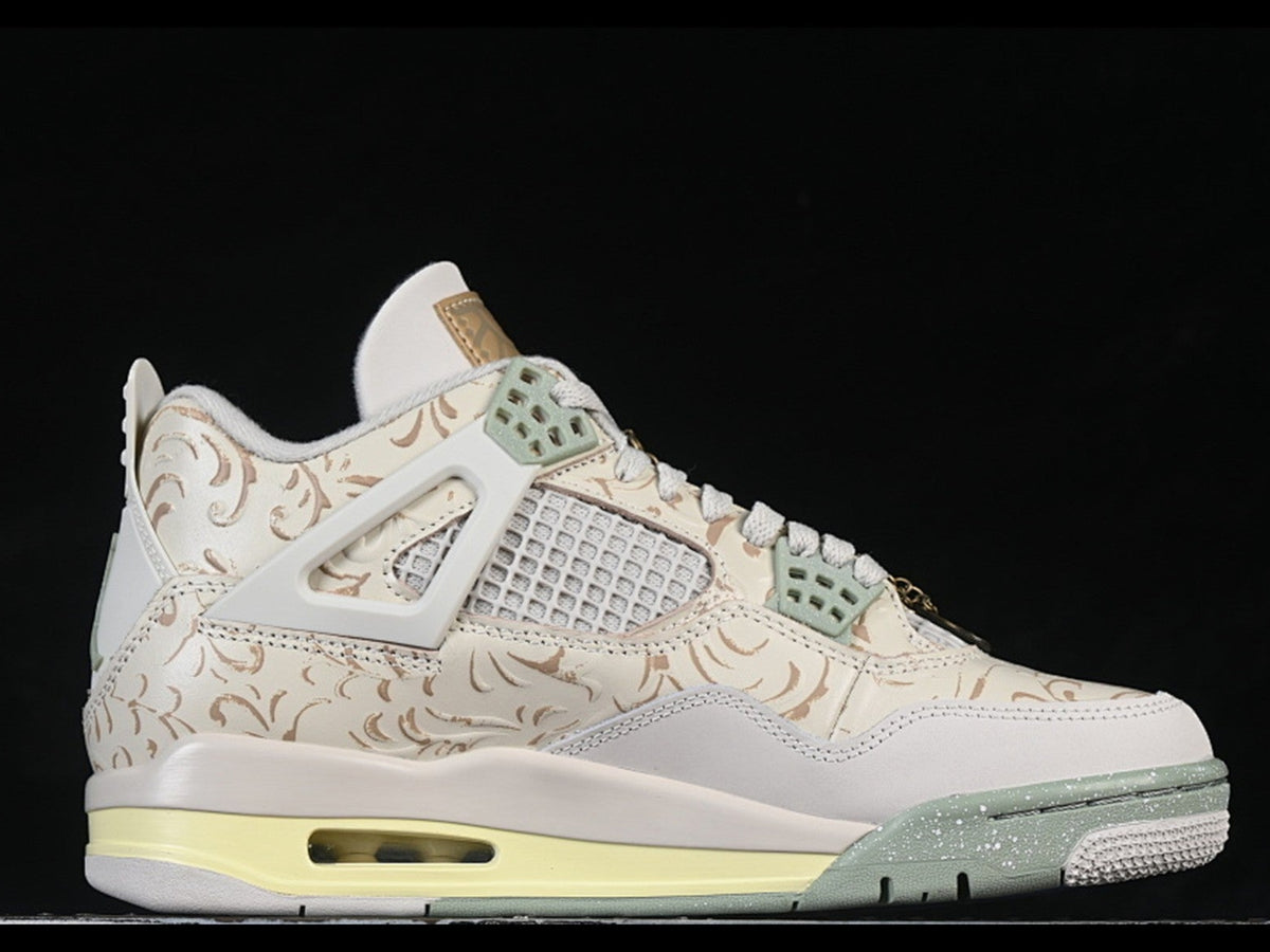 Jordan 4 Retro SE Soft Pearl