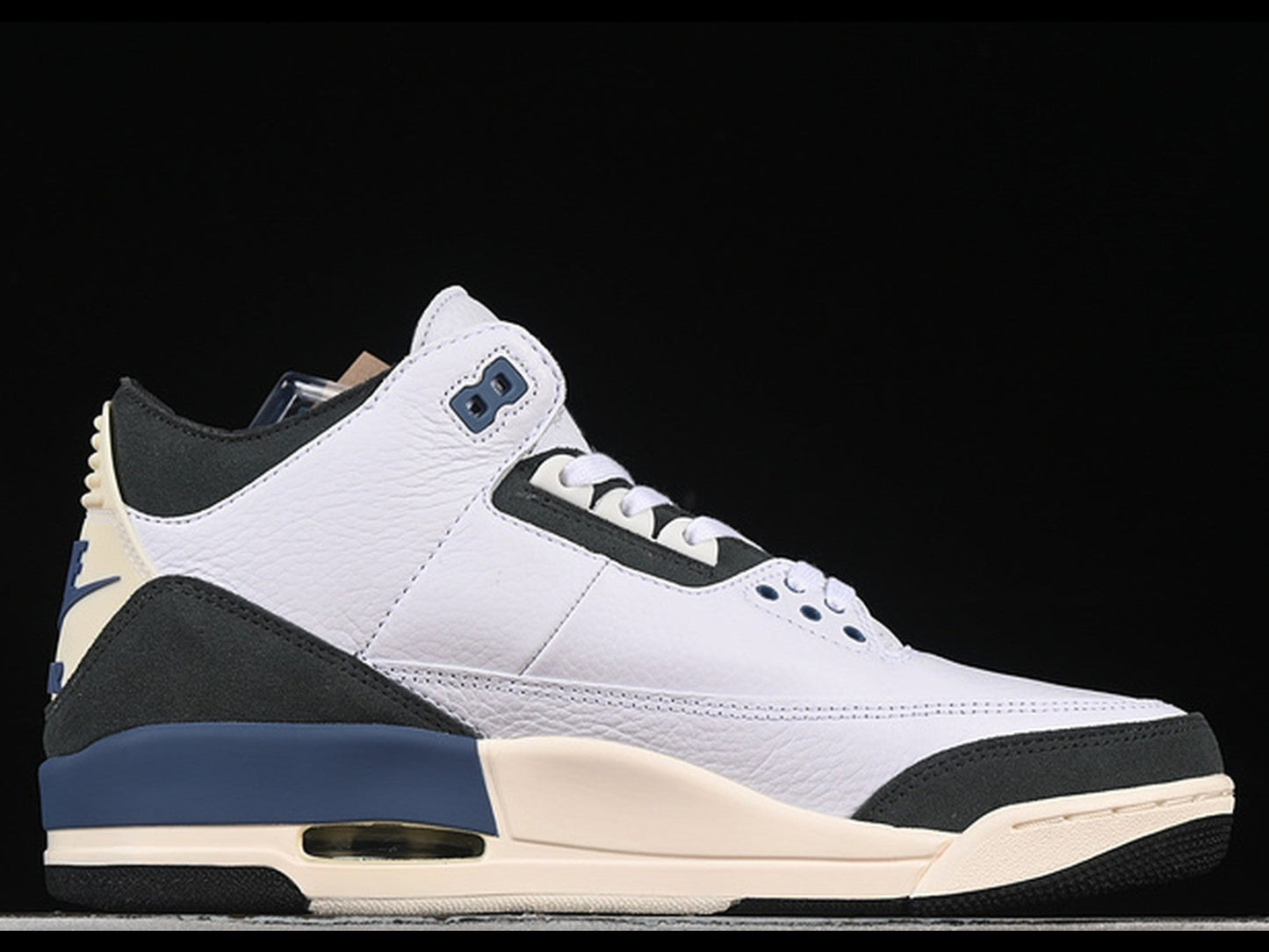 Air Jordan 3 Retro OG SP Diffused Blue A Ma Manière
