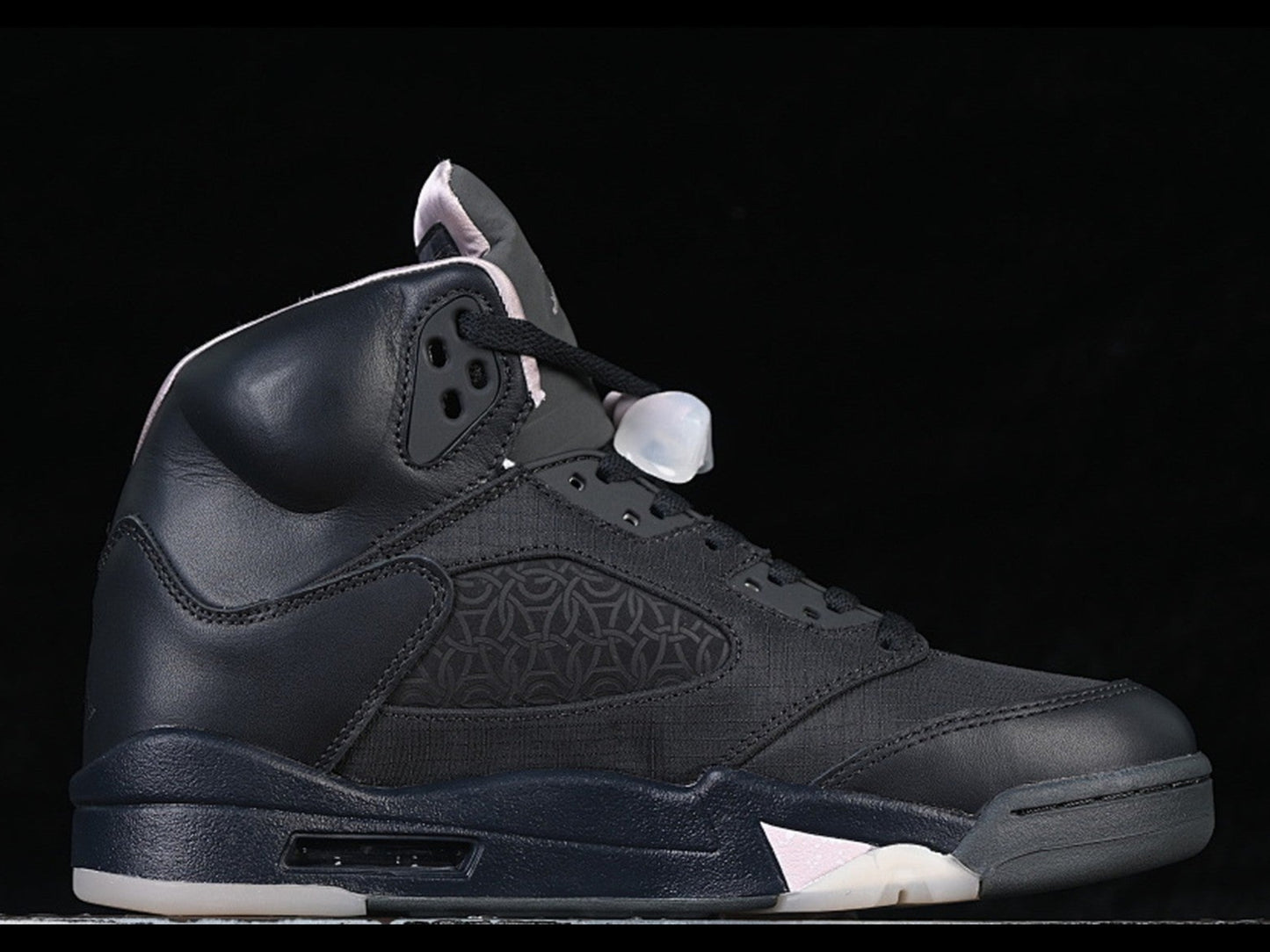 Jordan 5 Retro Off Noir/Particle Rose