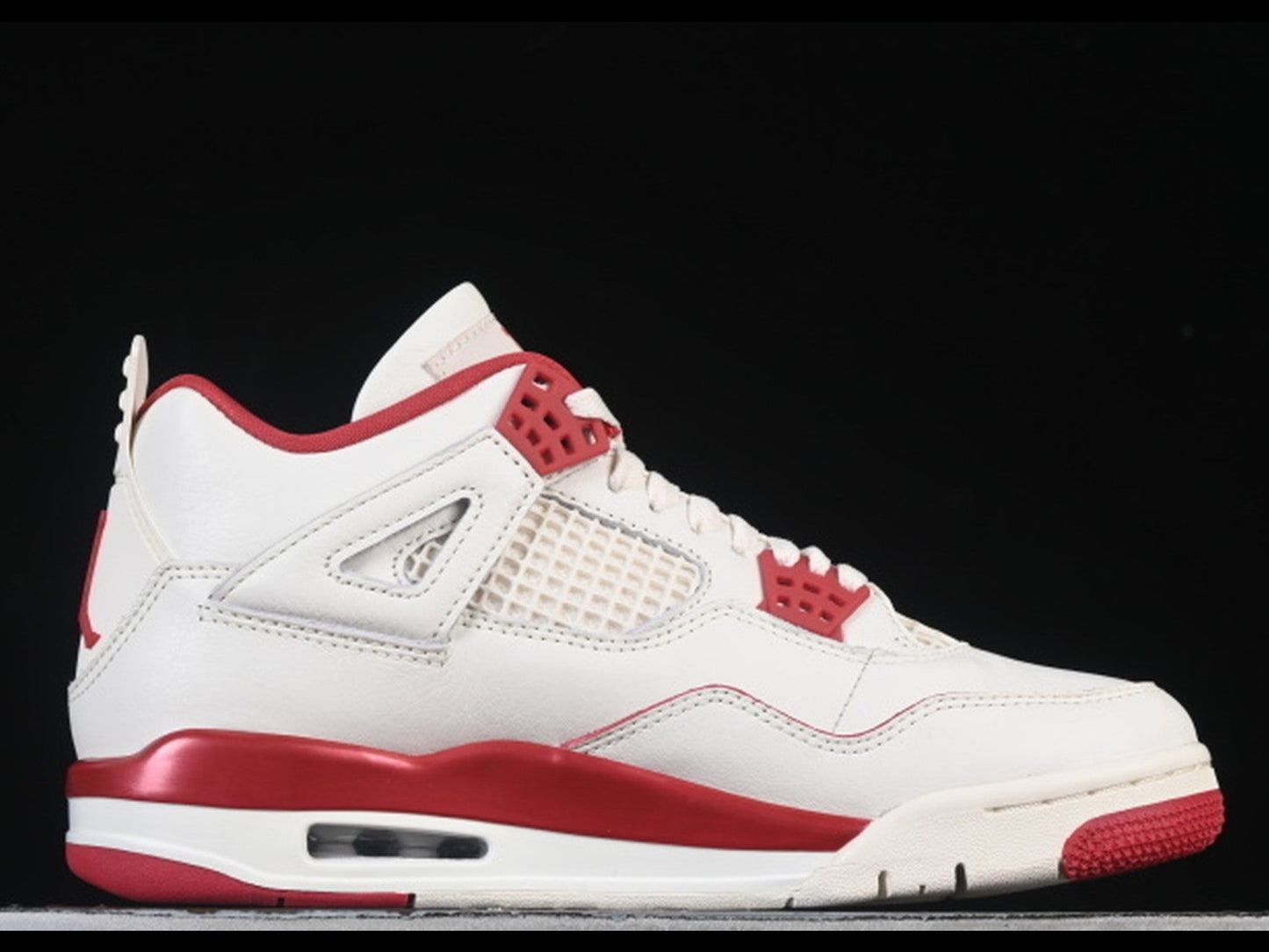 Jordan 4 Retro Pale Ivory