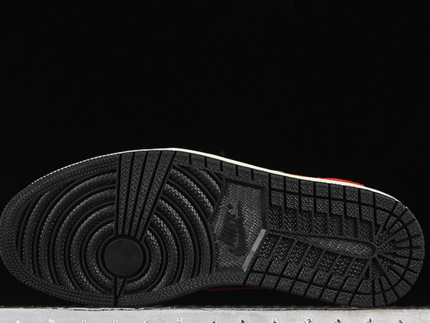 Travis Scott x Air Jordan 1 Low OG 'Bred'