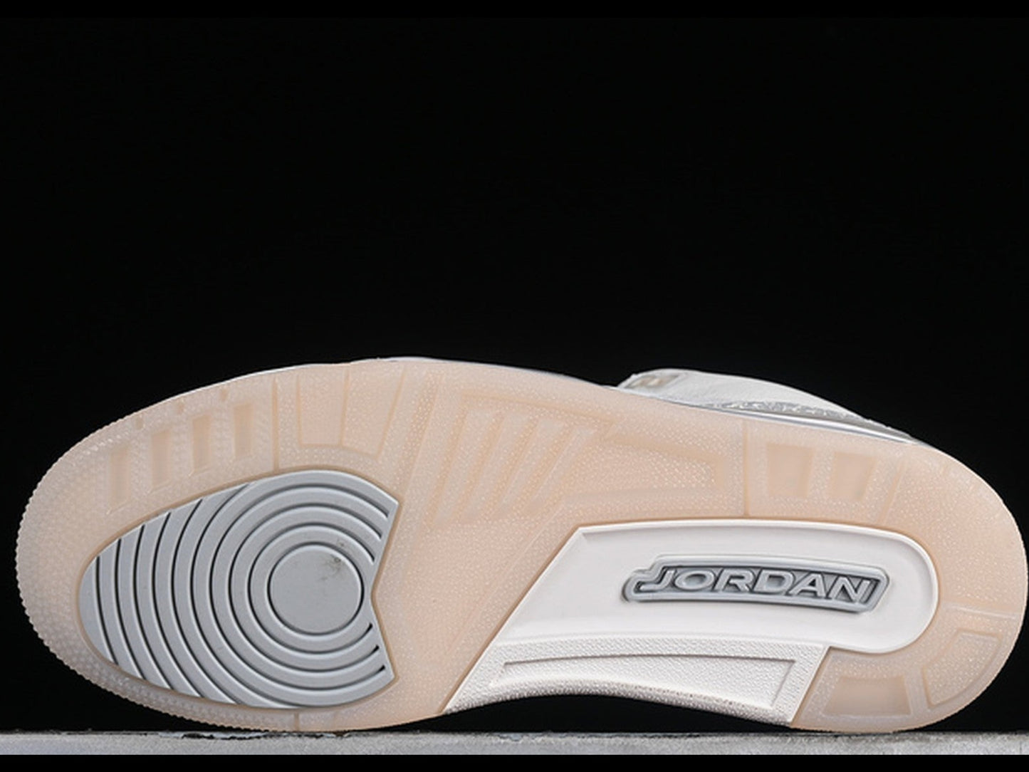 Air Jordan 3 Retro SE Craft Ivory
