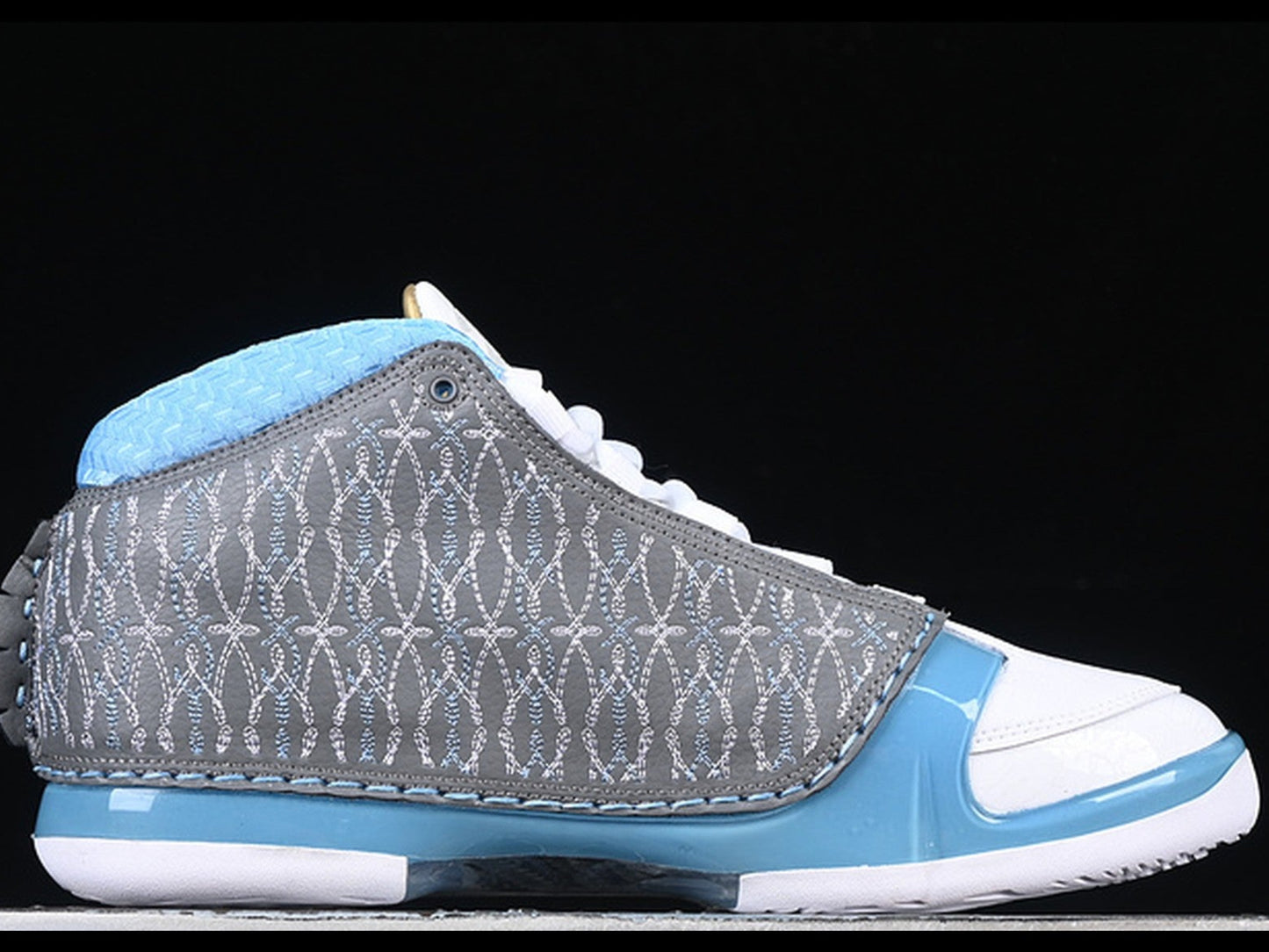 Air Jordan 23 White/Titanium/University Blue