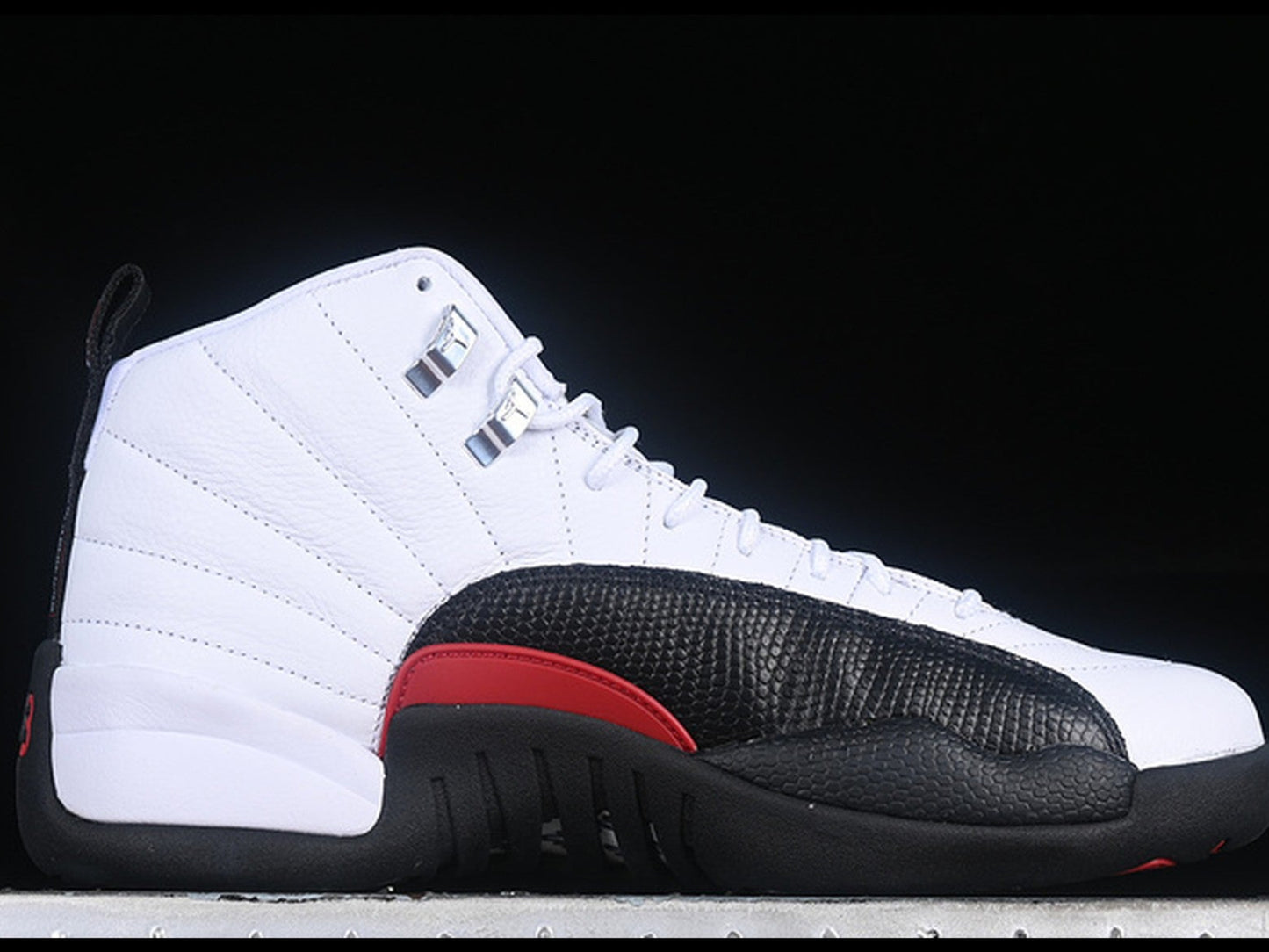 Air Jordan 12 Retro Red Taxi