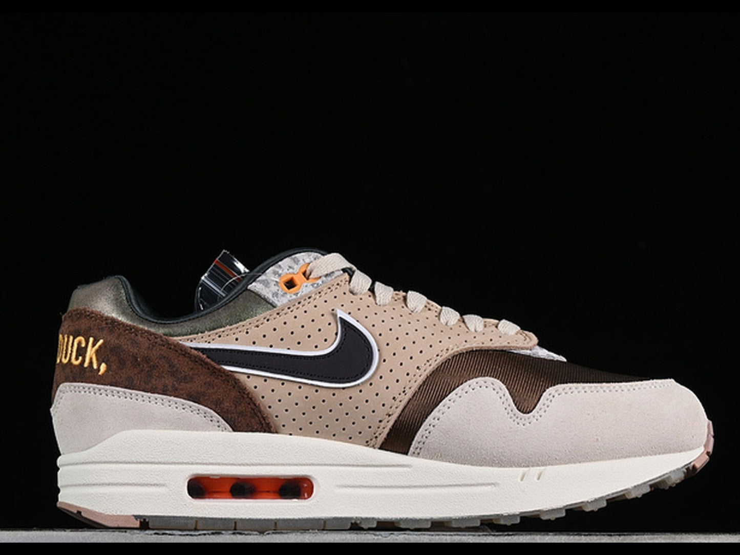 Division Street x Nike Air Max 1