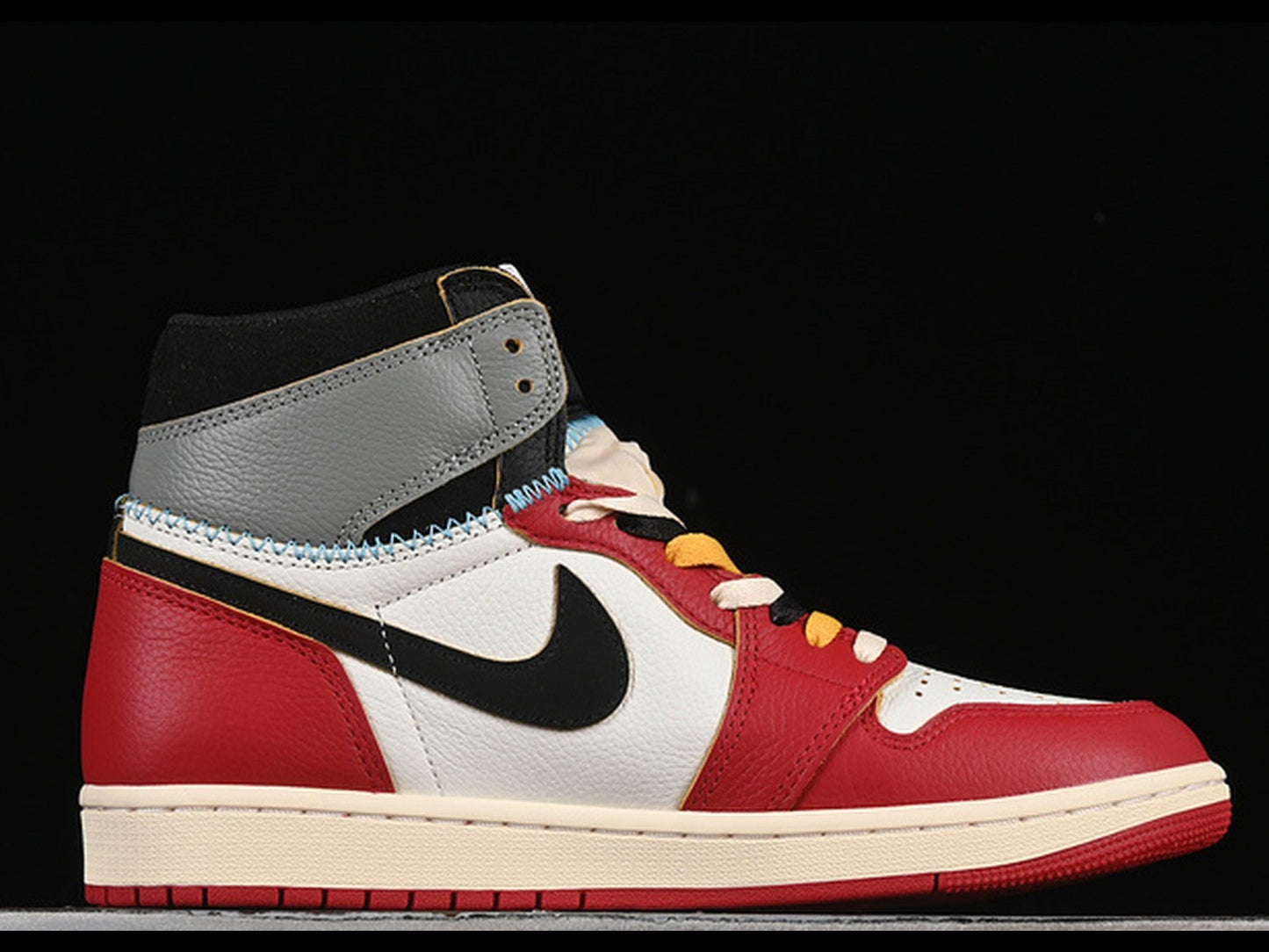 Air Jordan 1 High 85 Bred 2025