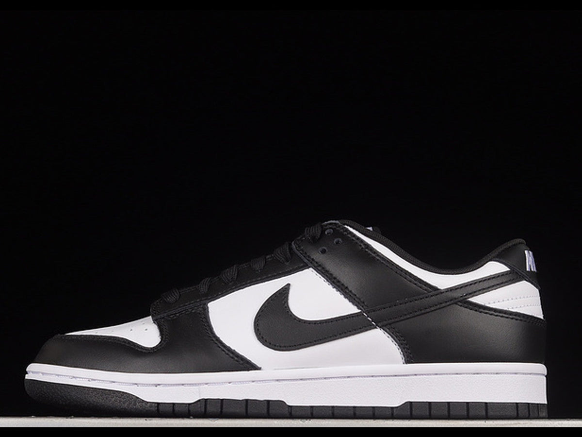 Nike SB Dunk Low Panda