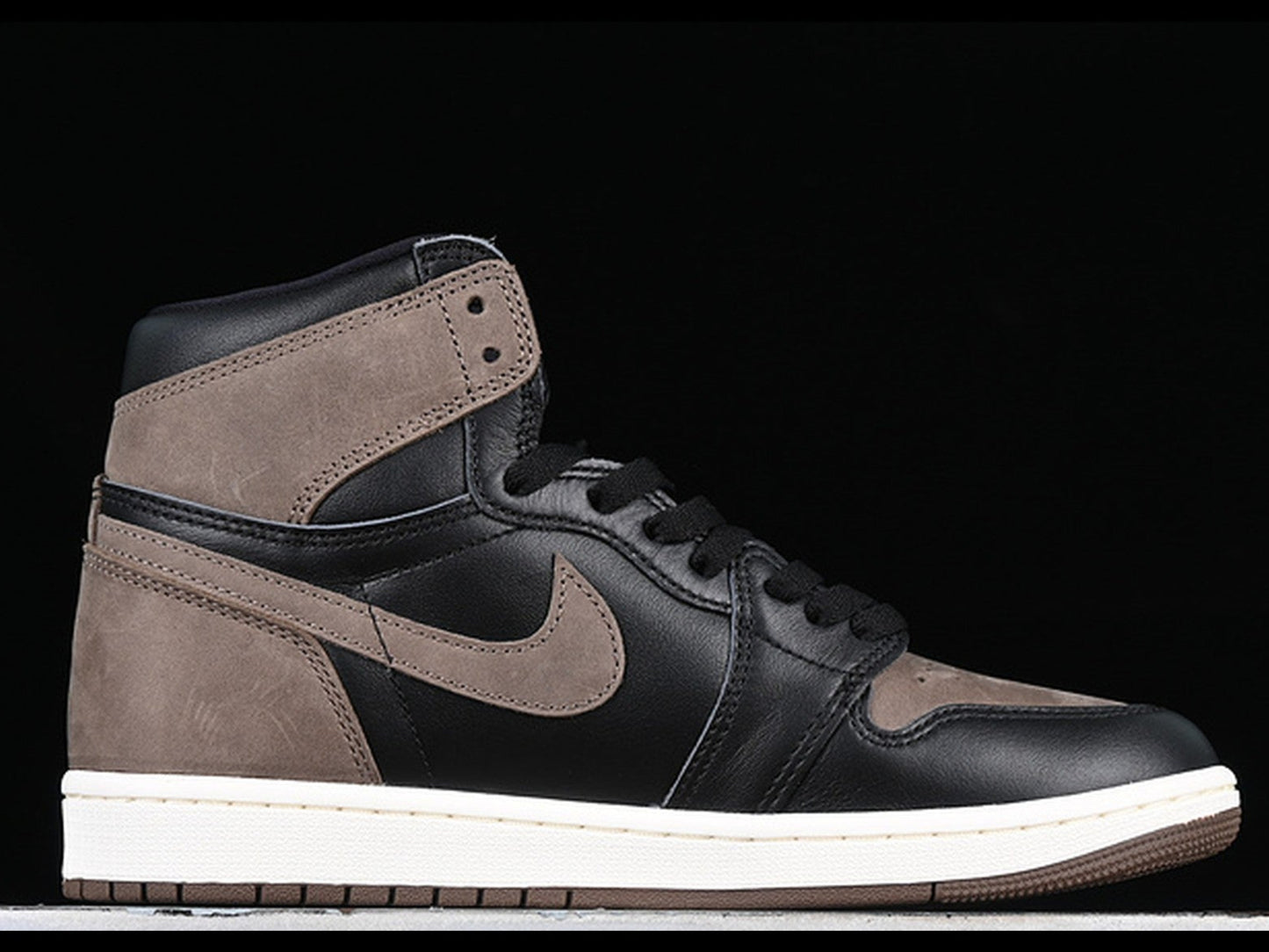 Air Jordan 1 High OG Palomino