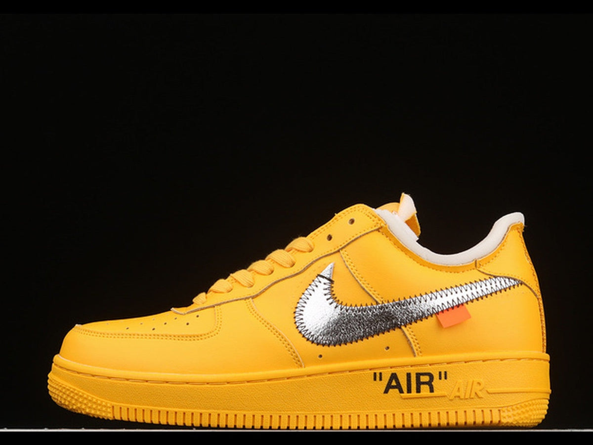 Air Force 1 Low University Gold