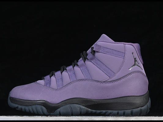 Air Jordan 11 Retro Canyon Purple