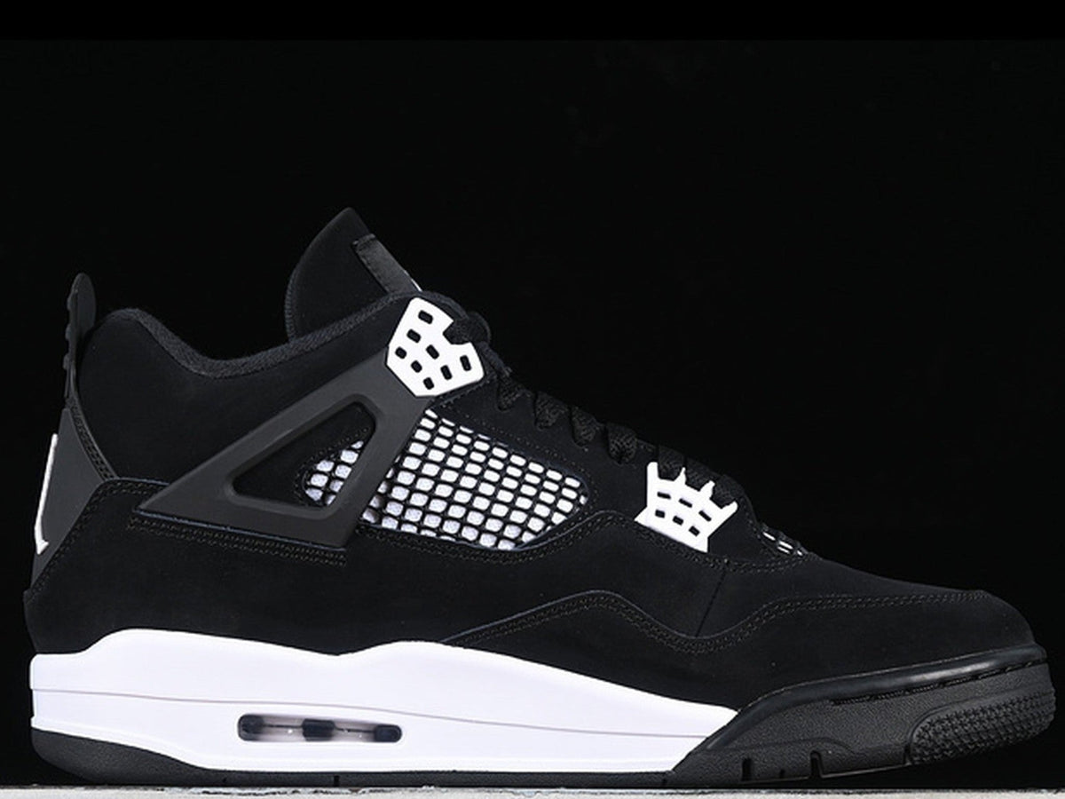 Jordan 4 Retro White Thunder