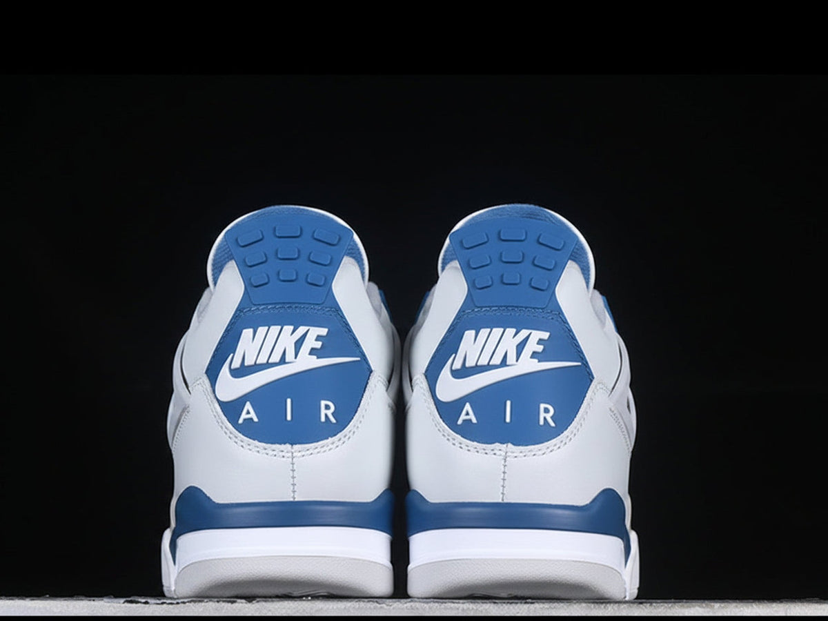 Air Jordan 4 Retro 'Military Blue' (2024)