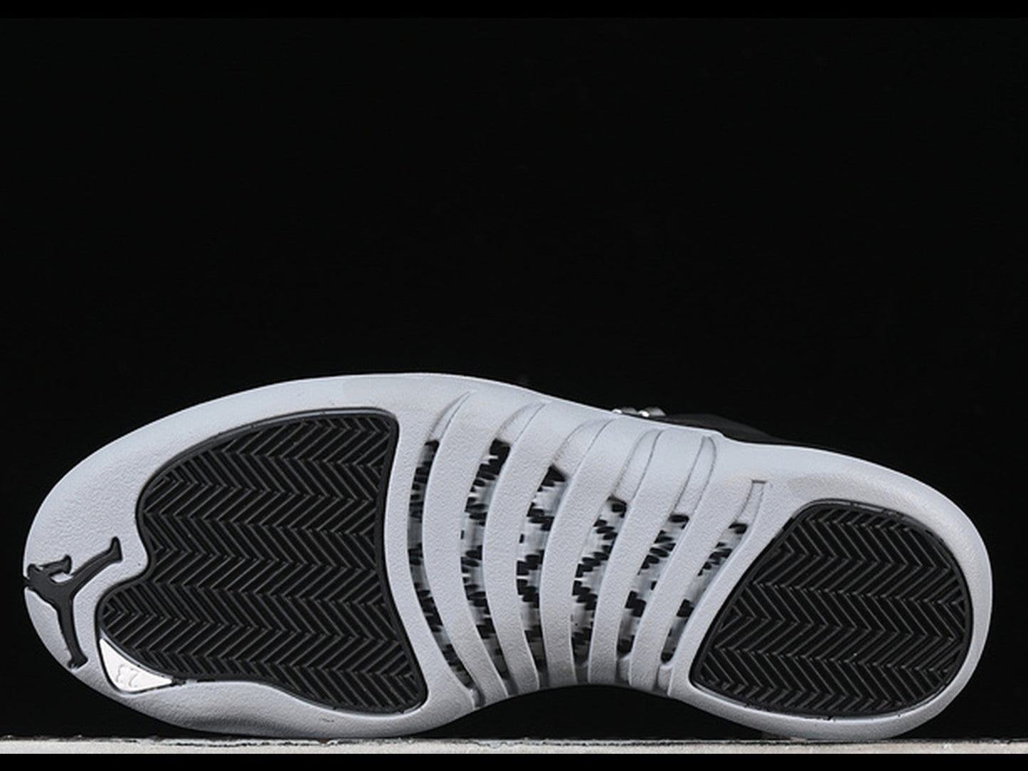 Air Jordan 12 Wolf Grey