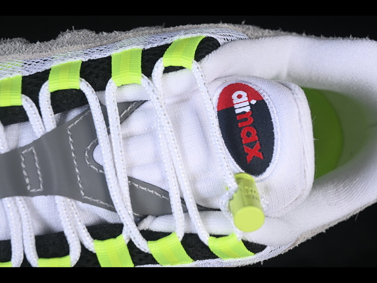 Air Max 95 SP Black/Bright Crimson
