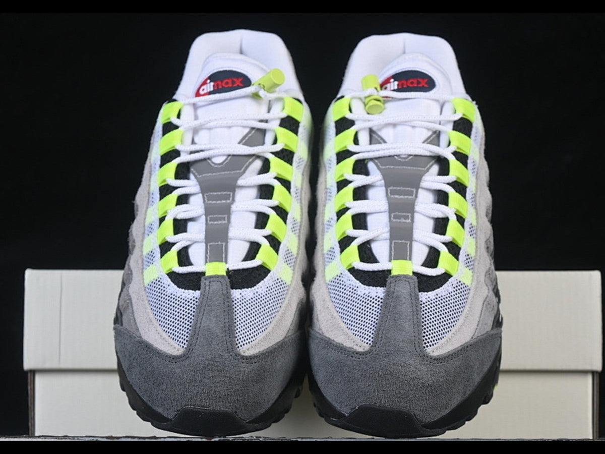 Air Max 95 SP Black/Bright Crimson